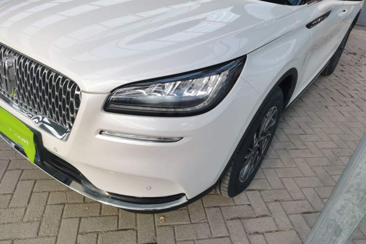 Used Lincoln Corsair 2022 2.0T Two-Wheel Drive Deluxe Edition
