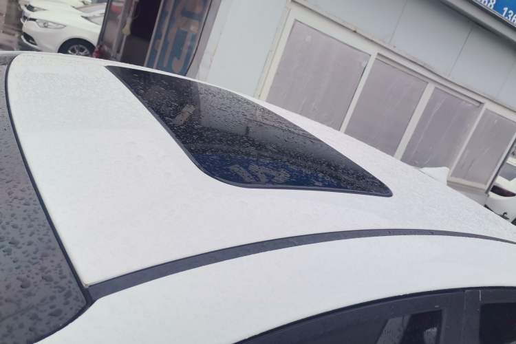 Used Hyundai Elantra 2016 1.6L Automatic ZhiXuan – Elite Version