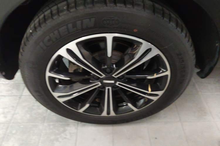 Used Wey VV6 2021 2.0T Two-Wheel Drive Smart Plus
