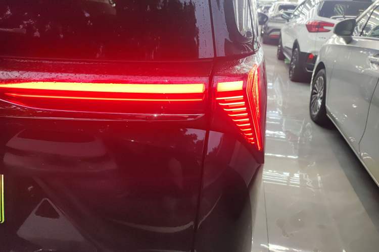 Used Buick GL8 New Energy 
