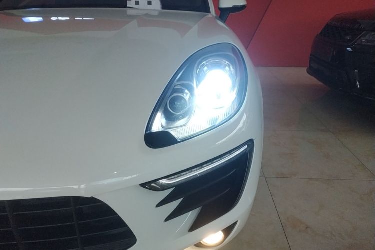 Used Porsche Macan 2017 Macan 2.0T
