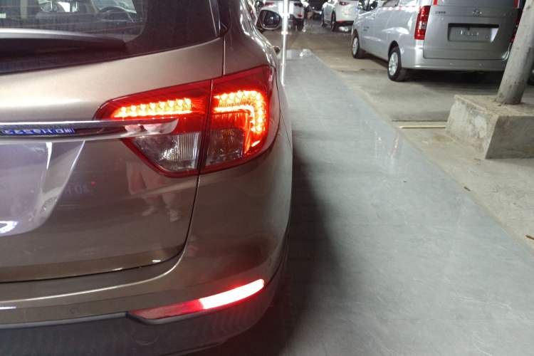 Used Buick Envision 2017 20T Two-Wheel Drive Elite Version
