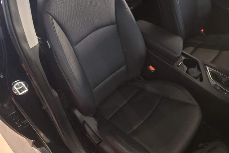 Used Kia K5 2015 2.0L Automatic LUX