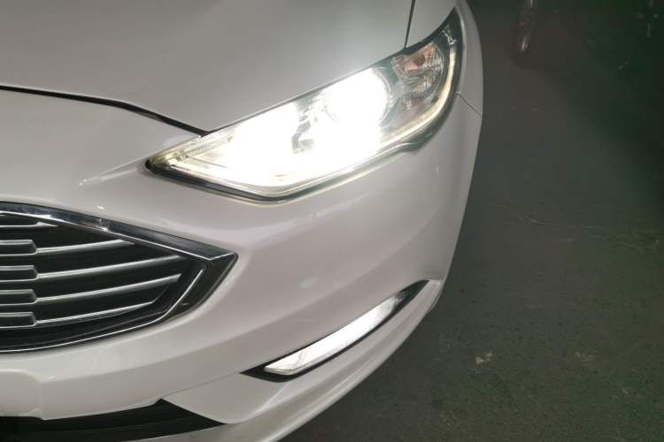 Used Ford Mondeo 2018 EcoBoost 200 Stylish Model
