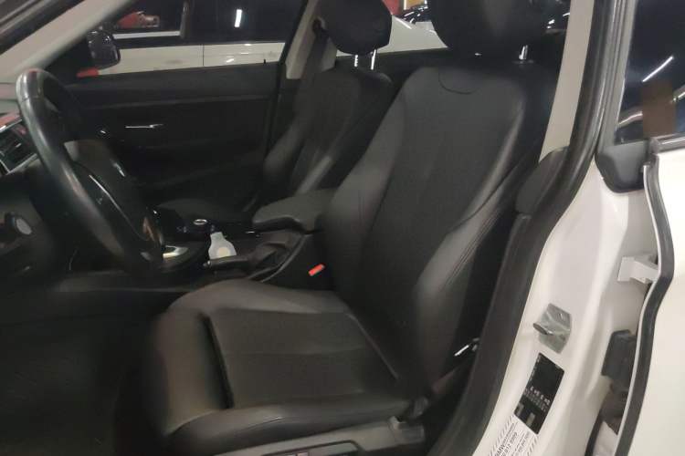 Used BMW 3 Series GT 2018 320i Sport Edition