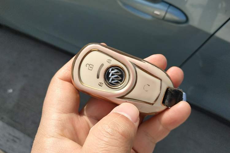 Used Buick Velite 6 2022 Plug-in Hybrid Connected Smart Edition
