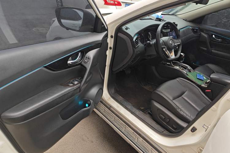 Used Nissan X-Trail 2019 2.0L CVT Smart Connect Comfort Edition 2WD