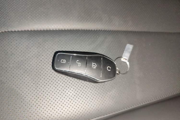 Used BYD Song Pro New Energy 2025 Second-Generation Intelligent Driving Version DM-i 115KM Superior Trim
