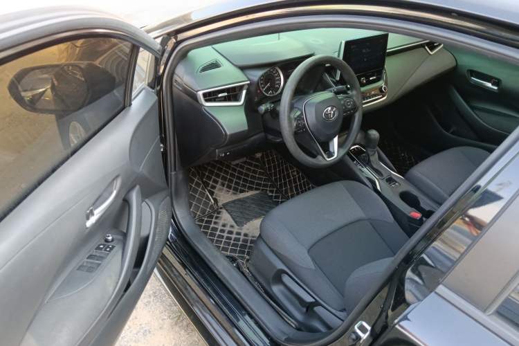 Used Toyota Levin 2019 185T CVT Luxury Edition China VI Standard
