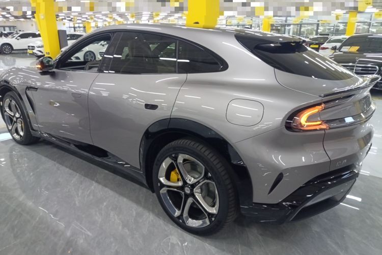 Used  YU7 2025 Ultra-Long Range All-Wheel Drive Pro Version
