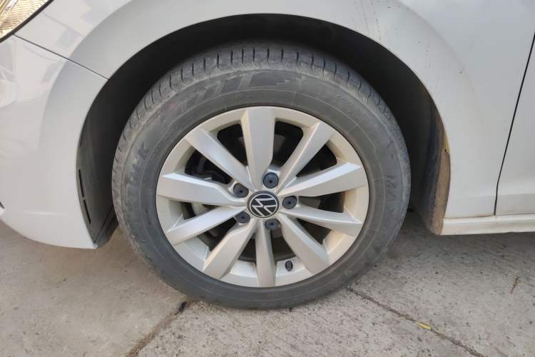 Used Volkswagen Bora 2020 1.5L Automatic Elite Version
