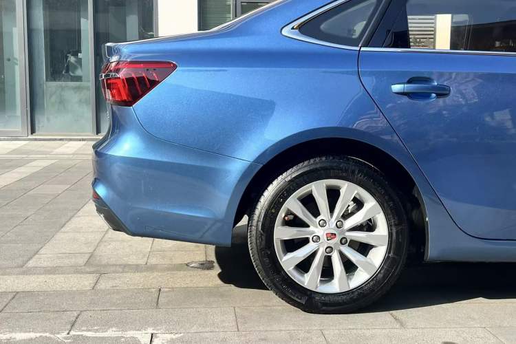 Used Roewe i6 2017 20T Manual Luxury Edition