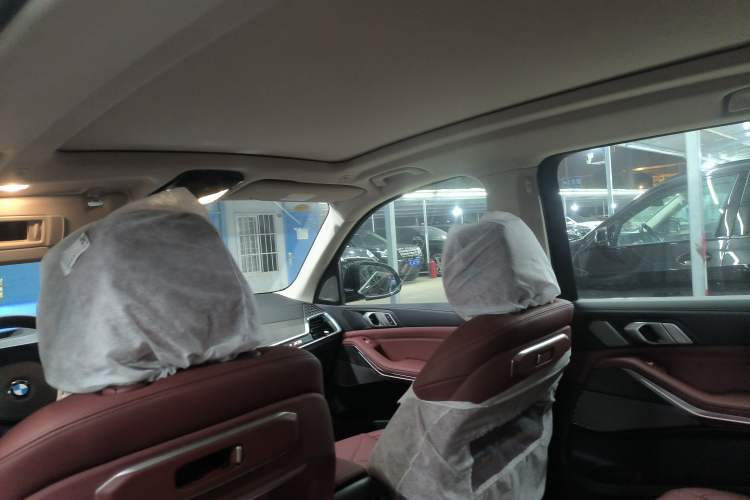 Used BMW X5 2023 xDrive 30Li Luxury M Sport Night Edition Package
