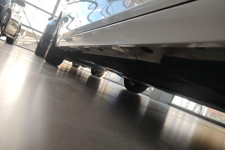 Used Lexus ES 2023 200 Excellence Edition
