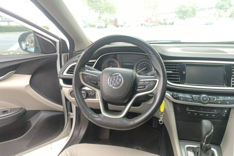 Used Buick GT 2019 15T Dual-Clutch Connected Elite Model China VI
