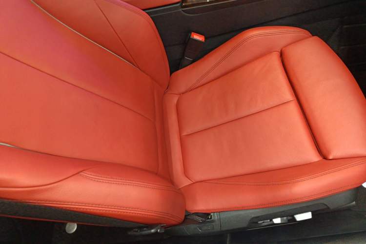 Used BMW 3 Series 2018 330Li xDrive Luxury Package
