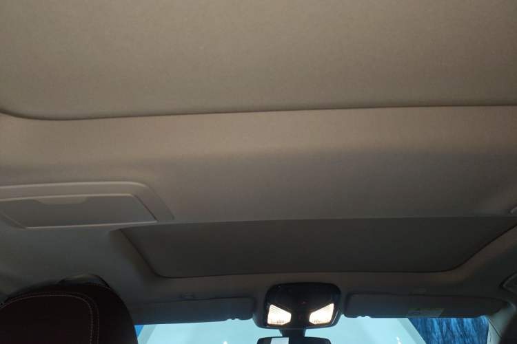 Used BMW 5 Series 2019 Facelifted 530Li Luxury Edition Premium Package
