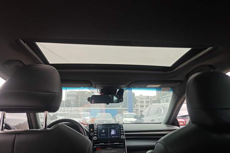 Used Toyota Avalon 2019 2.0L XLE Premium Edition China VI
