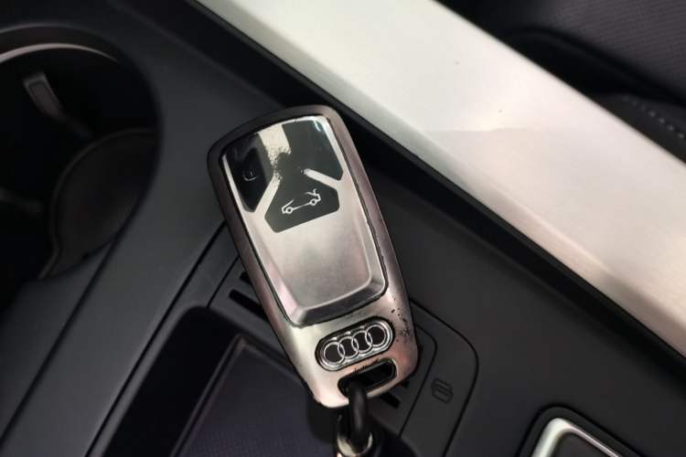 Used Audi A4L 2022 40 TFSI Fashion Dynamic Model