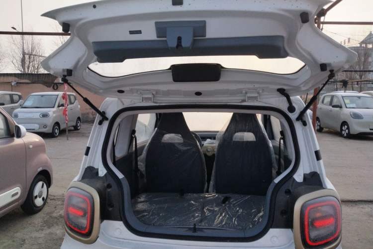 Used Bestune Pony 2025 222km Range Agile Horse