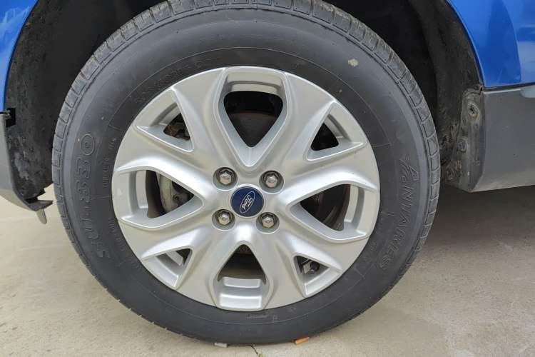 Used Ford EcoSport 2013 1.5L Automatic Fashion Model