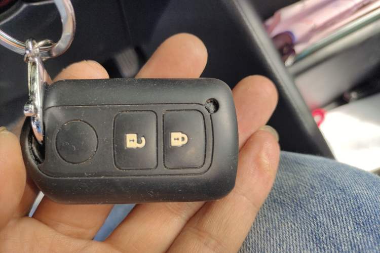 Used Toyota YARiS L 2021 X-Trail 1.5L CVT Leading Edition