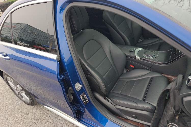 Used Mercedes-Benz C-Class 2021 C 200 L Fashion Edition Sport Version
