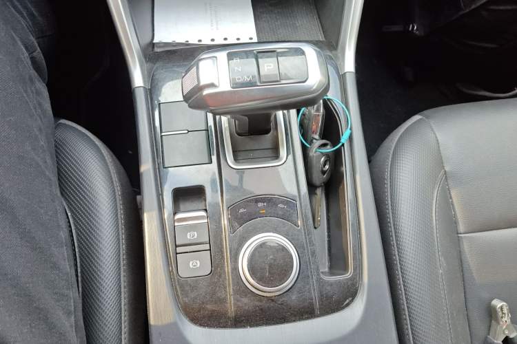 Used Great Wall Poer 2021 2.0T Commercial Version Automatic Diesel 4x4 Elite Long-Box GW4D20M
