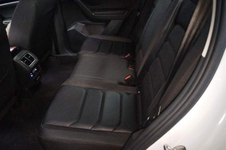 Used Volkswagen Tayron 2021 330TSI Two-Wheel-Drive 3rd Anniversary Limited Edition
