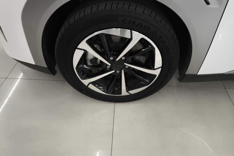 Used AION Y 2023 Plus 510 Smart Edition