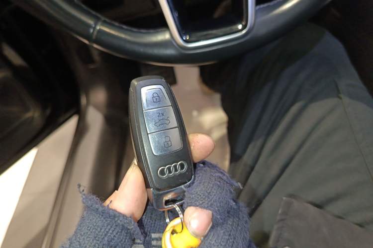 Used Audi A6L 2022 40 TFSI Luxury Dynamic Model
