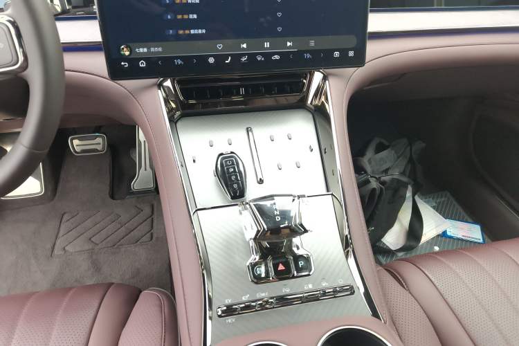 Used Denza Z9GT 2024 1100 Four-Wheel Drive Max Edition