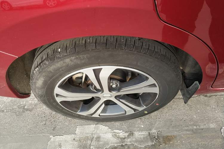 Used Nissan Tiida 2016 1.6L CVT Smart Drive Edition
