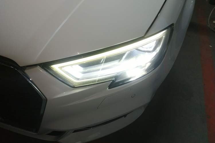 Used Audi A3 2019 Limousine 35 TFSI Fashion Edition China VI Emission Standard