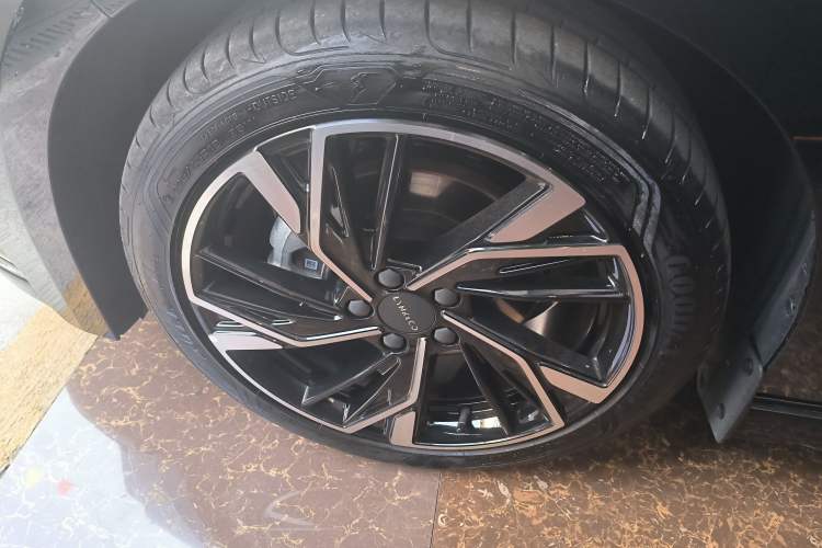 Used Lynk & Co 03 2023 1.5TD DCT JingPro