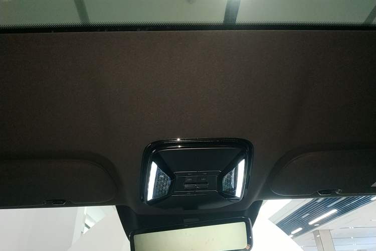 Used Denza Z9GT 2024 1100 Four-Wheel Drive Max Edition
