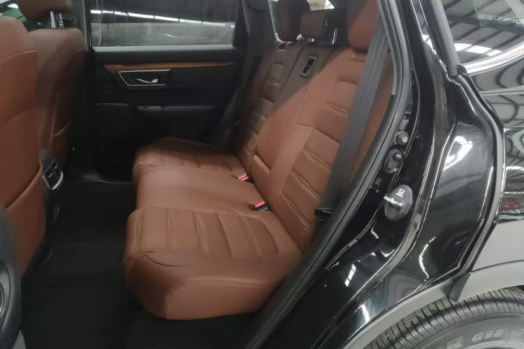 Used Honda CR-V 2021 240TURBO CVT 2WD Fashion Edition