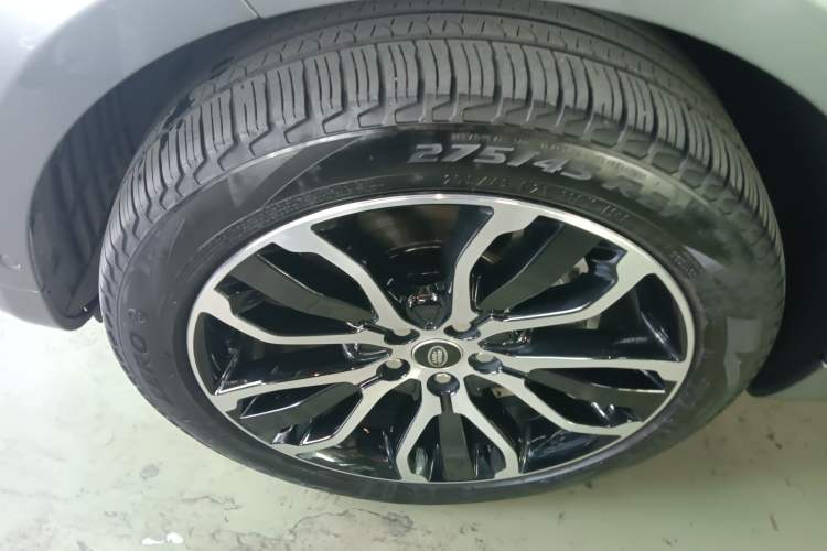 Used Land Rover Range Rover Sport 2022 3.0 L6 YAO Black Edition
