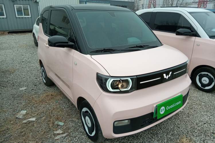 Used Wuling Hongguang MINIEV 2022 Macaron Premium Model – Lithium Iron Phosphate

