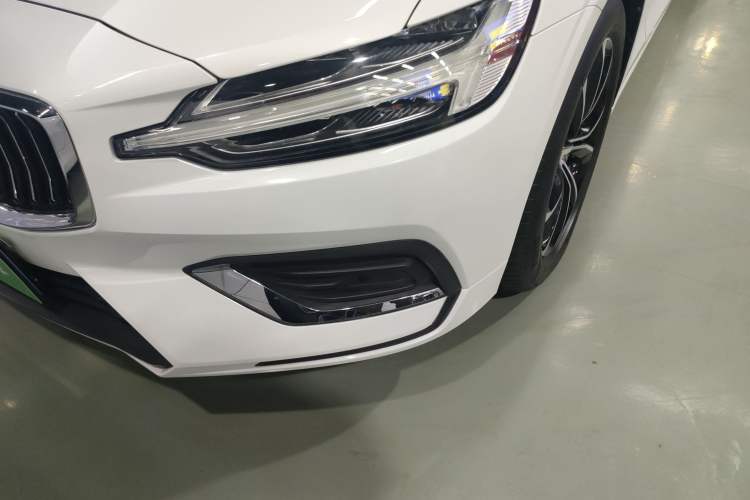 Used Volvo S60 2022 B4 Zhiyi Luxury Edition