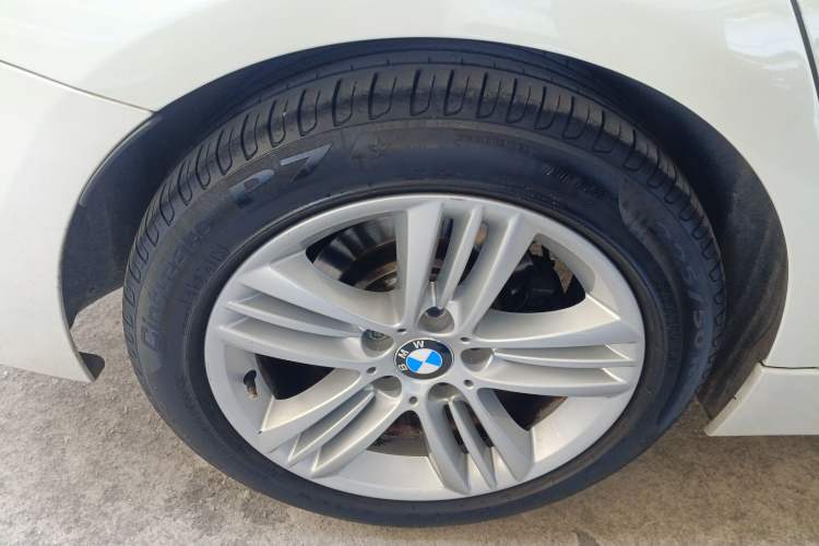 Used BMW 3 Series 2017 320Li Fashion Model
