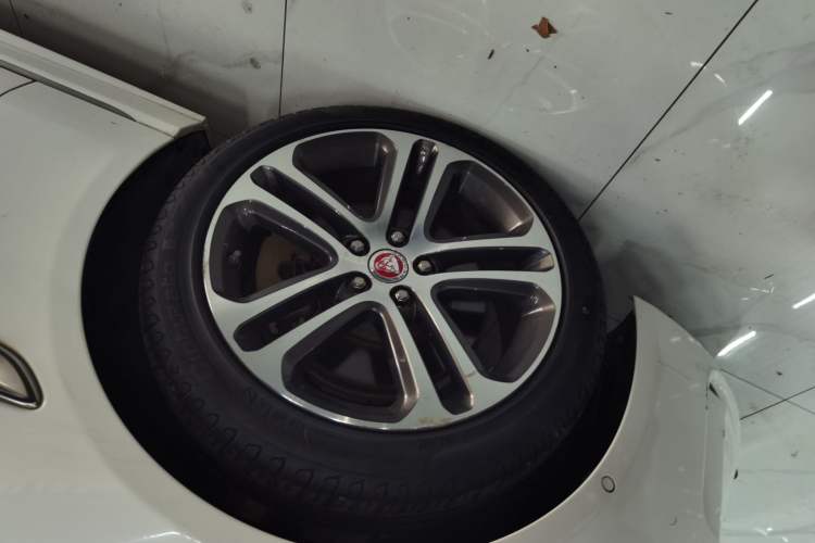 Used Jaguar XEL 2020 2.0T 200 PS R-DYNAMIC S Advanced Sport Edition
