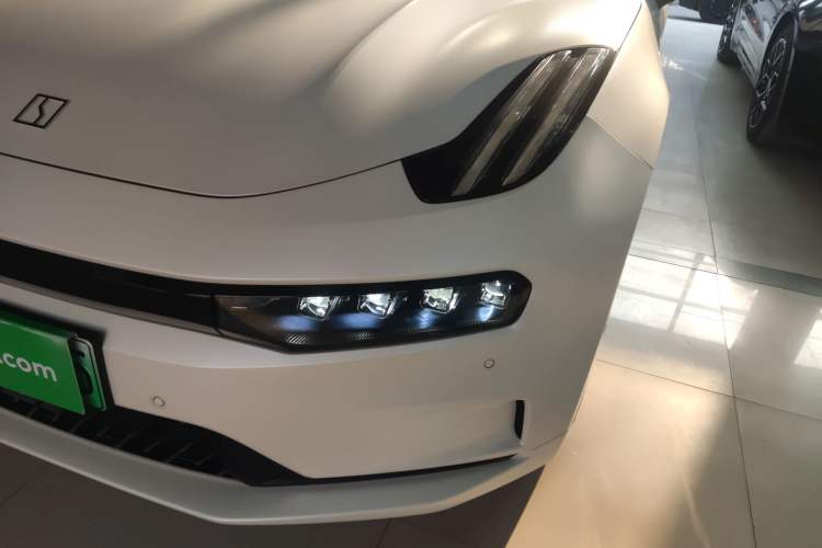 Used Zeekr 001 2023 WE Edition 100 kWh
