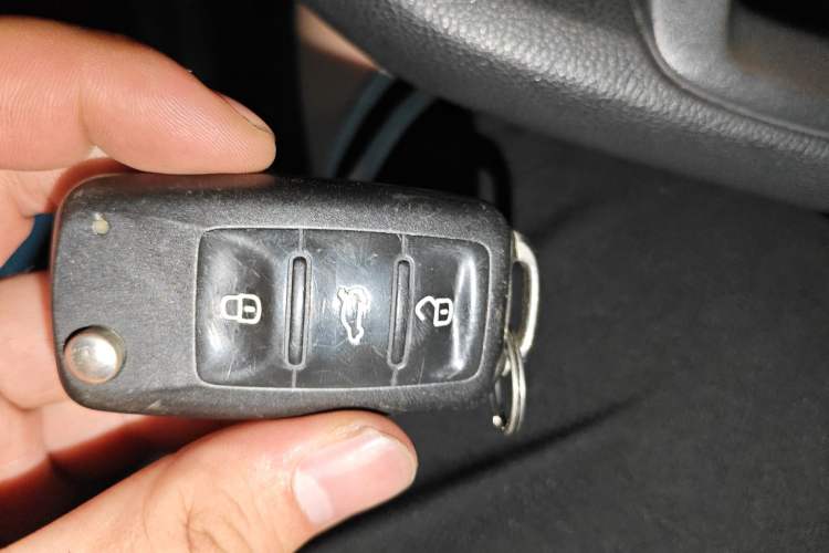 Used Volkswagen Lavida 2015 1.6L Automatic Fashion Edition