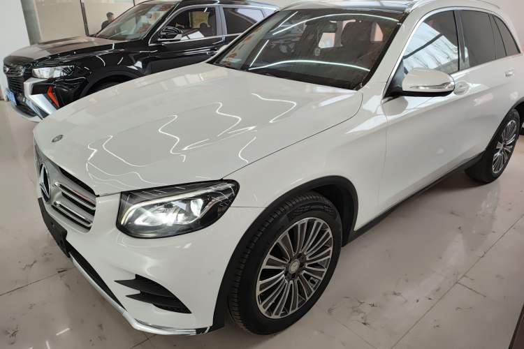 Used Mercedes-Benz GLC 2017 GLC 260 4MATIC Dynamic Edition
