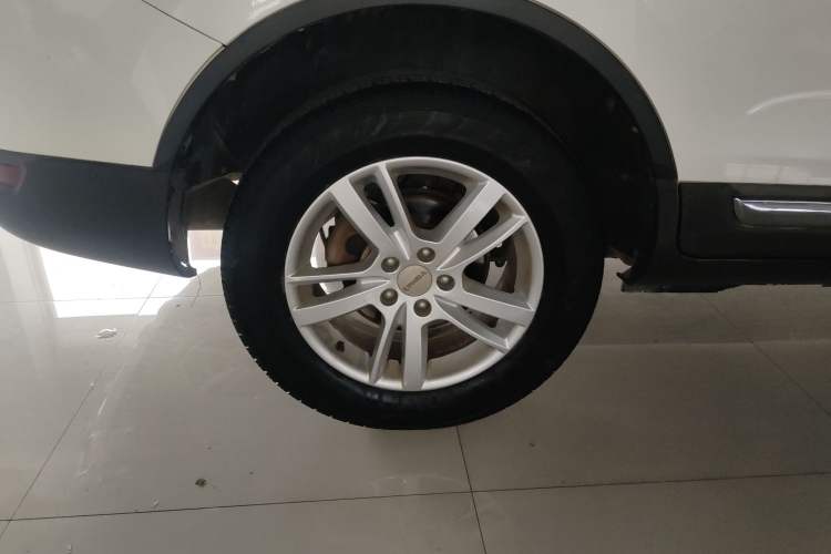 Used Yema T70 2016 1.8L Manual Elite Version
