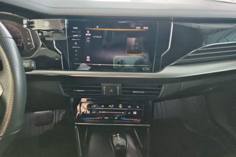 Used Volkswagen Passat 2022 330TSI Starry Elite Edition Custom Version
