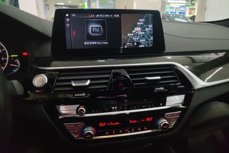 Used BMW 5 Series 2018 530Li Leading Model M Sport Package