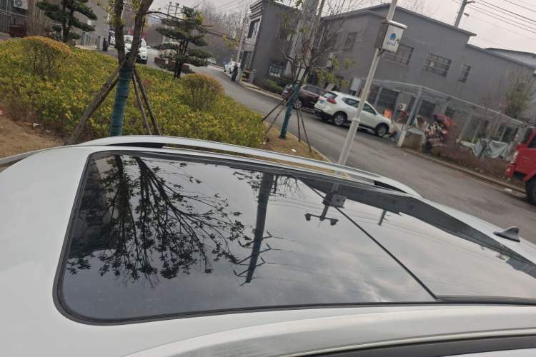 Used MG ZS 2018 1.5L Automatic Luxury Edition China V Standard