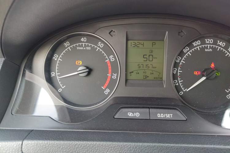 Used Skoda Rapid 2016 1.6L Automatic Chuanxing Edition
